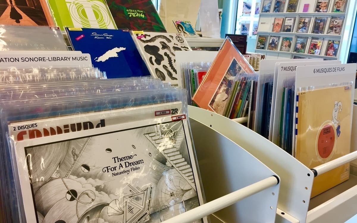 Photo de DISCOMARCHÉ : Brocante vinyles & DJ sets